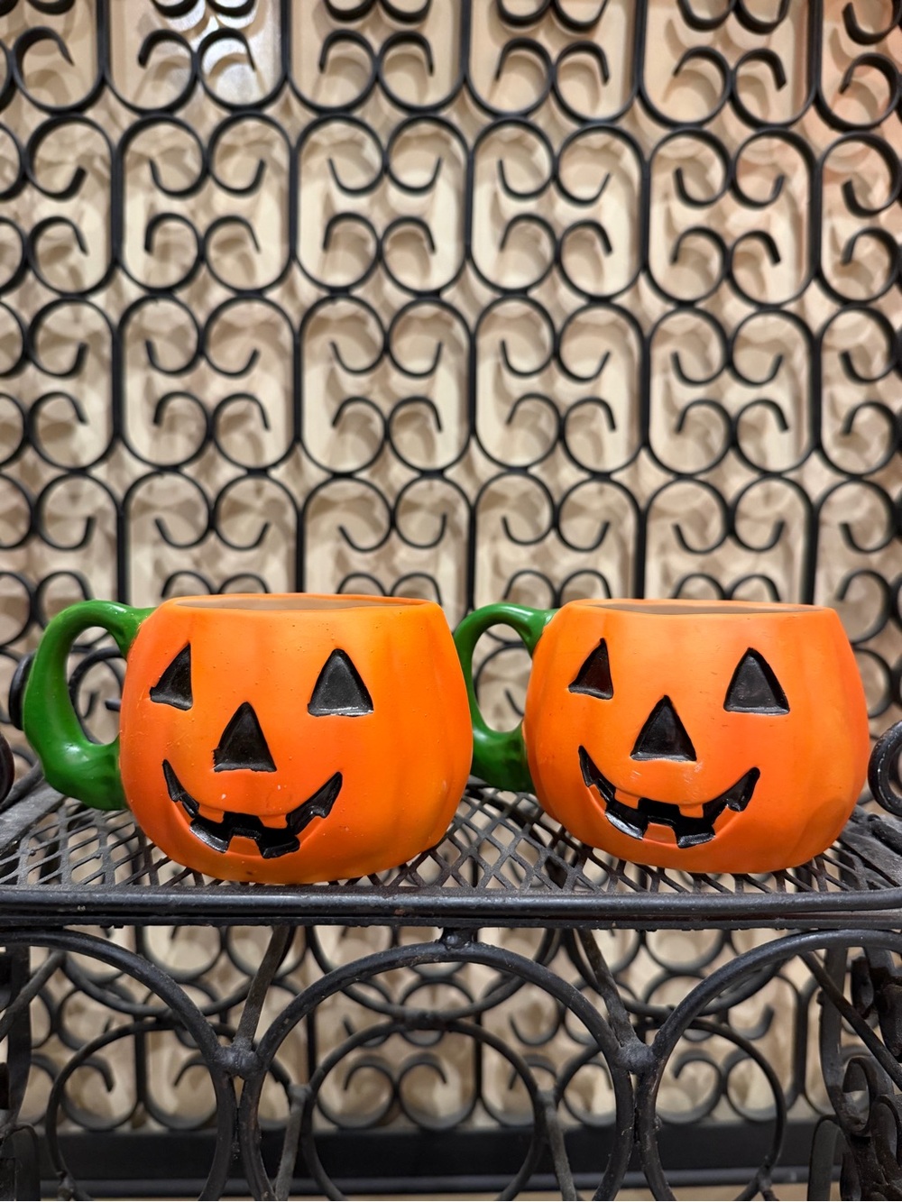 1980s Vintage Jack O’ Lantern Pumpkin Decorative Mug Pair Retro Halloween